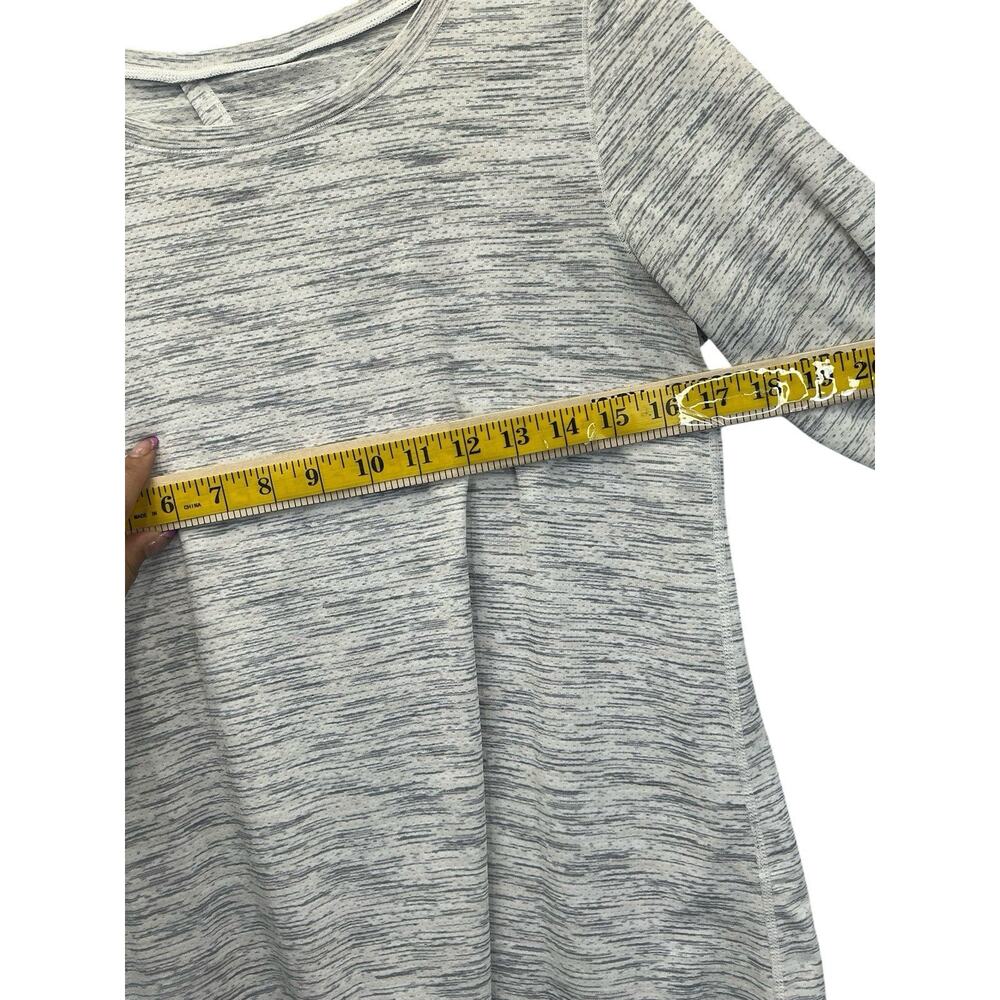 ZYIA Active Gray Ash Split Back Long Sleeve Tee Reflective Women's Sz. Medium - Picture 11 of 15